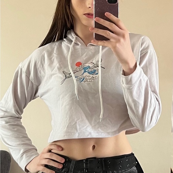 White cropped sweater - Picture 1 of 1